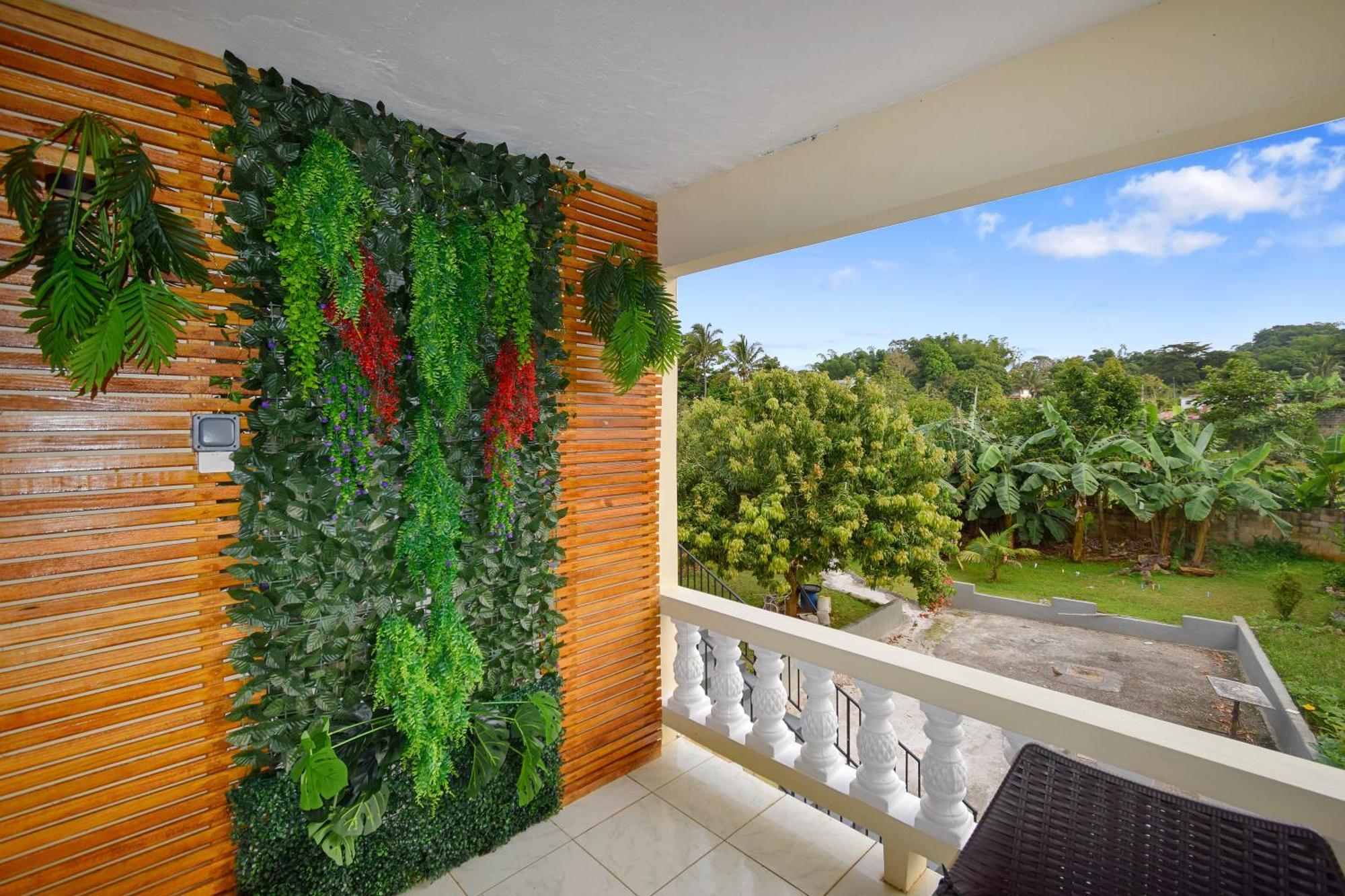 Harriott Heights Apartment Mandeville Bagian luar foto
