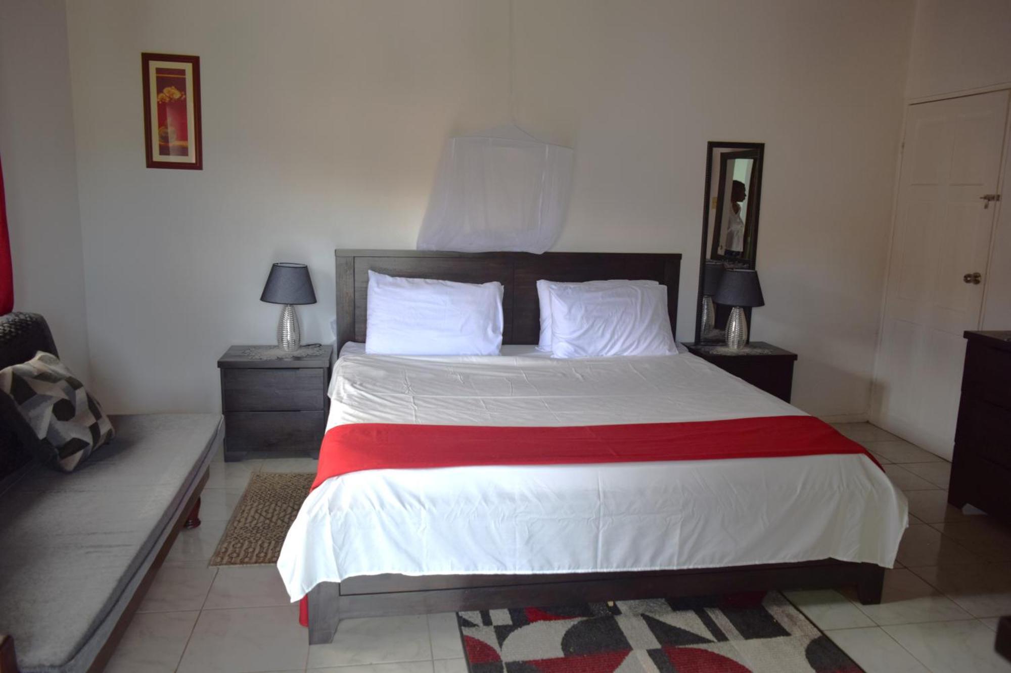 Harriott Heights Apartment Mandeville Bagian luar foto